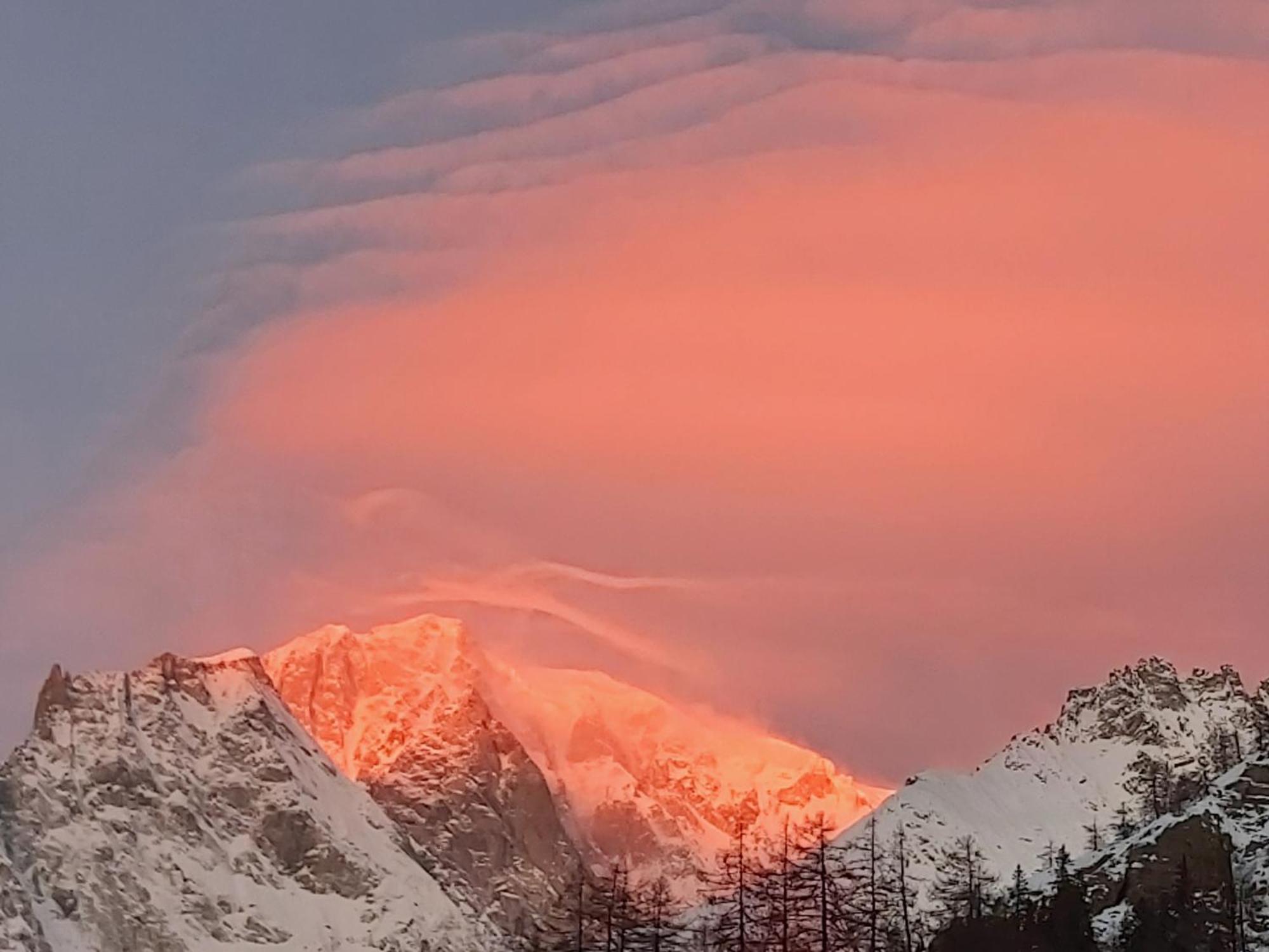 Hotel Astoria Courmayeur Buitenkant foto